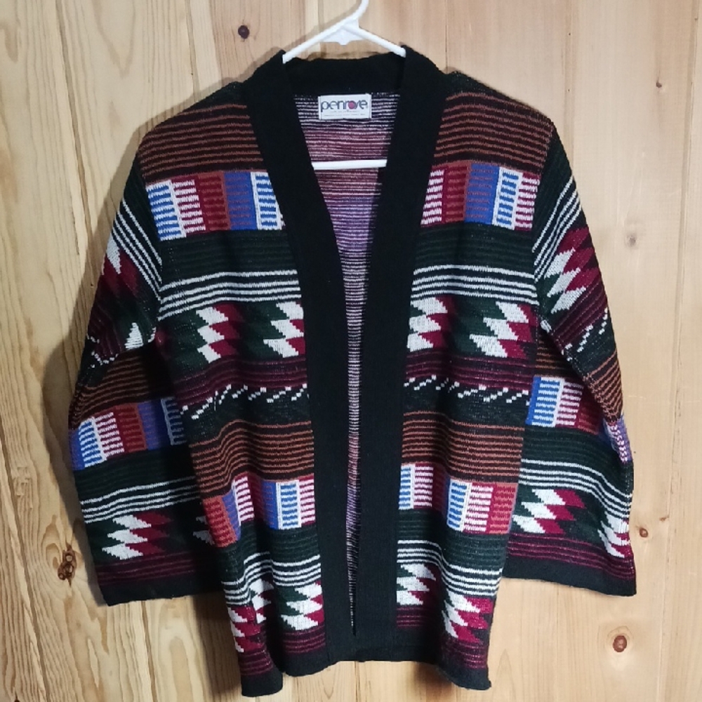 Penrose Geometric Cardigan